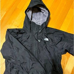Girls Northface Rain Coat Balck with hood- great condition